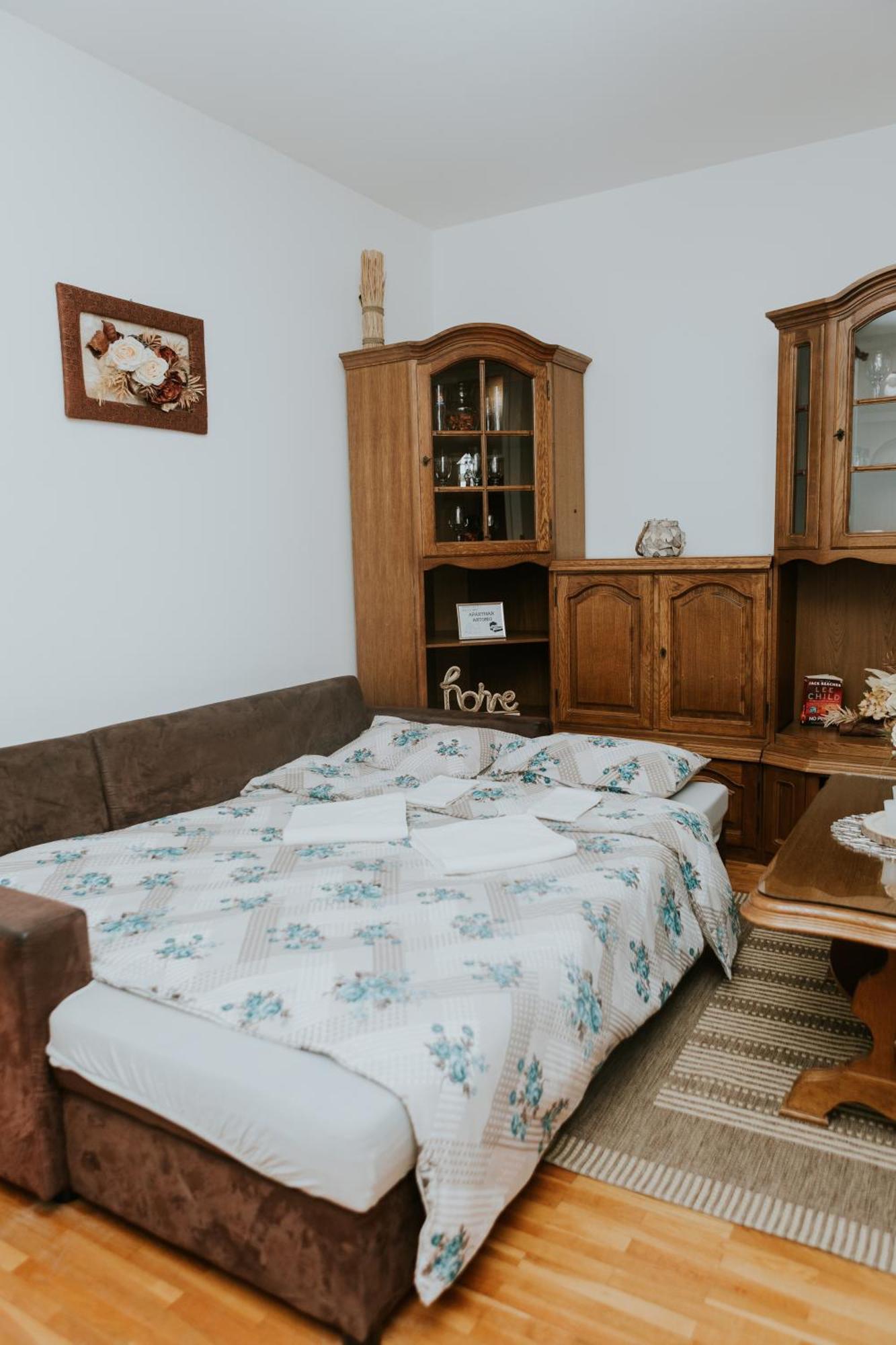 Apartman Antonio Госпич Экстерьер фото